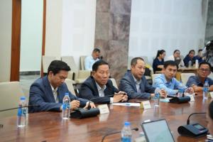 Meeting with tourism pier business owners to review the case of organizing a tourism pier in Preah Sihanouk Province, held at the Ministry's office on the afternoon of October 8, 2024