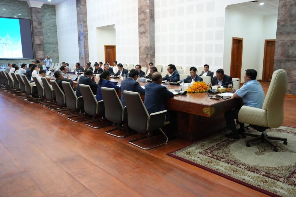 The development of agro-industrial parks is a gold mine for Cambodians that can create jobs and income for the people and further improve the national economy