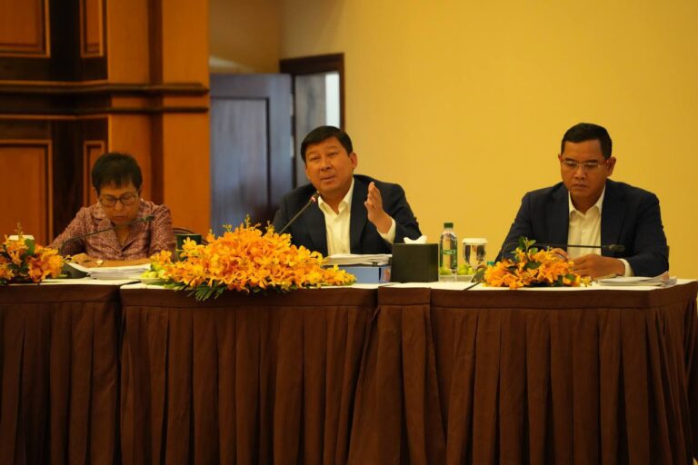 The second discussion was under the theme “Temple Conservation, Water and Forest Management, Traditional Research, Archaeological Excavations, International Cooperation and ICC-Angkor”