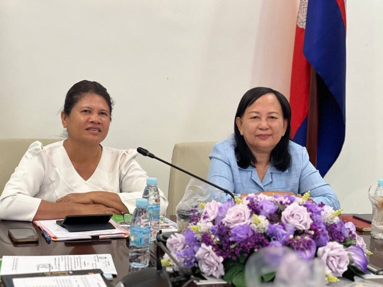 Her Excellency Secretary of State Tep Boramin and her team met with the team of the Ministry of Social Affairs, Veterans Affairs and Youth Rehabilitation.