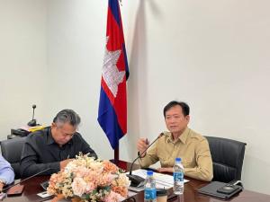 His Excellency Secretary of State Sok Keang invited to lead a meeting to review and resolve land disputes in the geographical area of ​​Phnom Chamkar Chek, Thmar Thom Village, Ream Commune, Prey Nop District, Preah Sihanouk Province.