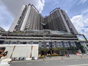 The private sector has contributed to fulfilling the vision of the Head of the Royal Government of Cambodia in transforming Phnom Penh into a modern and prosperous city.