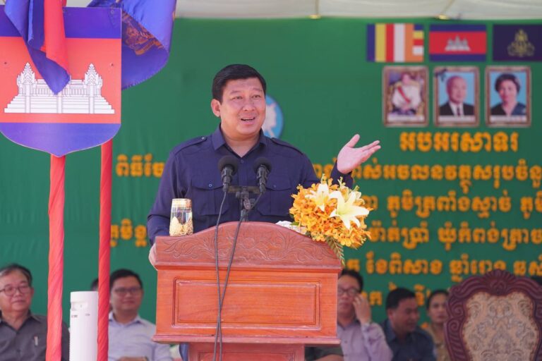 The work of measuring land and issuing title deeds to citizens is an urban planning task.