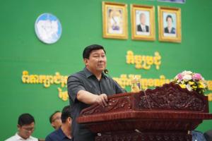 Local authorities at all levels play an important role in achieving the goal of complete land registration in Cambodia (2)