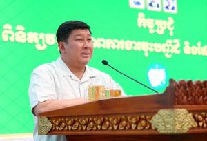 Meeting to monitor progress of land registration work