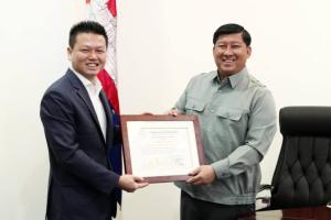 Young people should follow the example and avoid some of the actions that have occurred in Cambodian society in order to develop themselves and participate in the development of the national society to achieve further progress in the future.