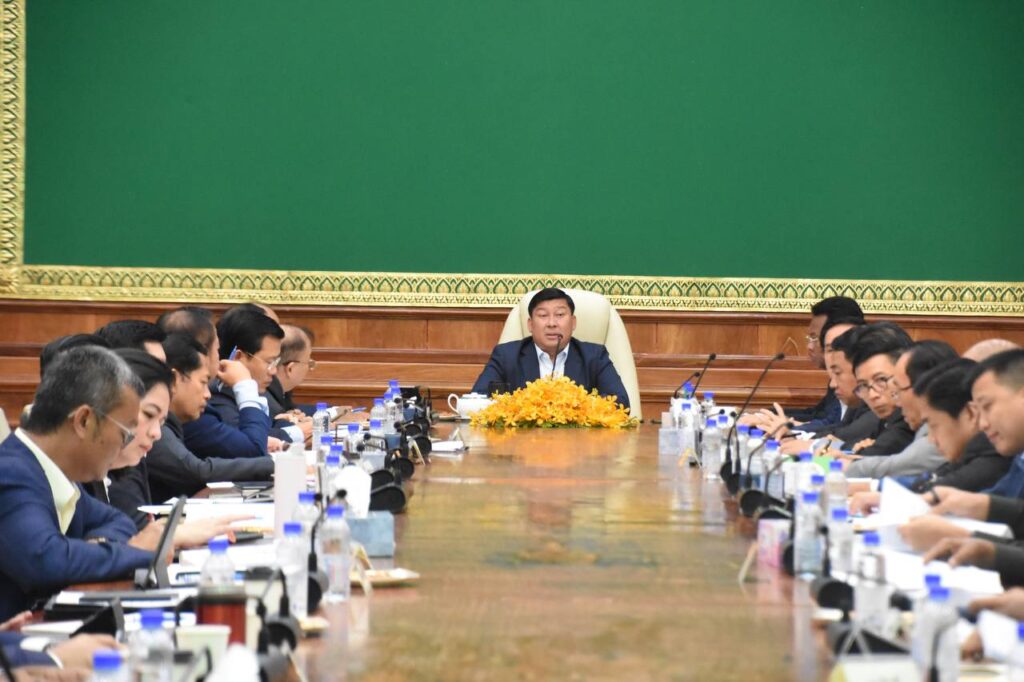 Register state land nationwide according to special procedures, for which the ministry has been preparing a new sub-decree on the conditions and procedures for registering state land