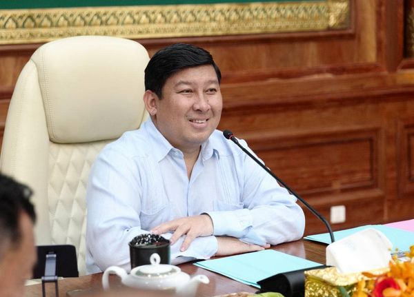 The Department of Land Management, Urban Planning, Construction and Cadastre of the capital and provinces must examine the possibility of preparing to register co-ownership buildings and accelerate the registration of remaining land.