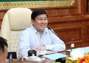 The Department of Land Management, Urban Planning, Construction and Cadastre of the capital and provinces must examine the possibility of preparing to register co-ownership buildings and accelerate the registration of remaining land.