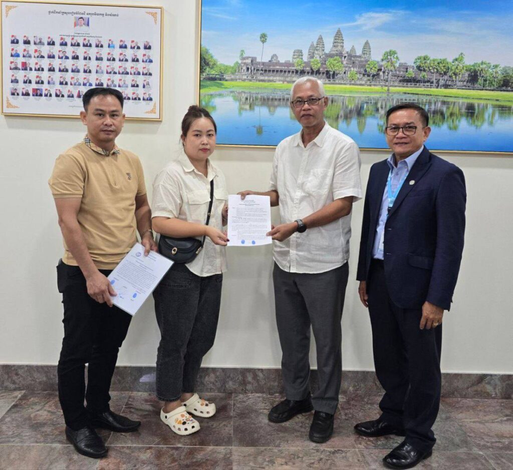 The decision to demolish the Angkor Meanchey building in Khan 7 Makara was made to save human lives because the building was in a very dilapidated condition, while the compensation was based on market value.