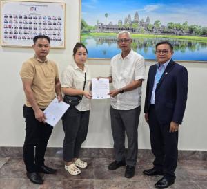 The decision to demolish the Angkor Meanchey building in Khan 7 Makara was made to save human lives because the building was in a very dilapidated condition, while the compensation was based on market value.