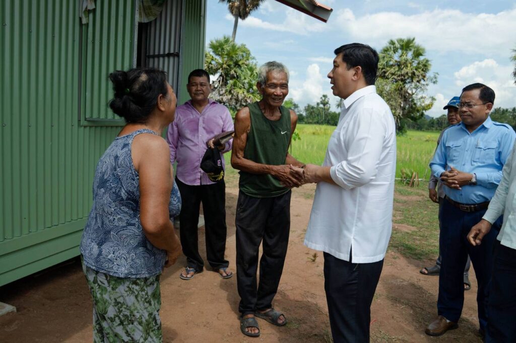 A house as a symbol of happiness was given to a family of veterans in Dang Tong district, Kampot province