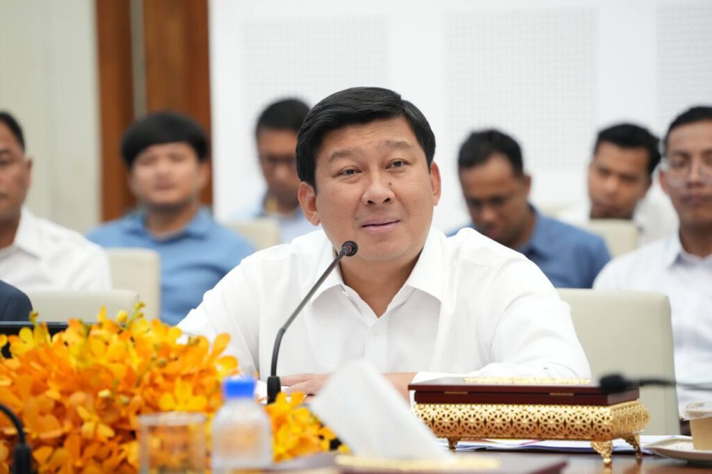 Exchange views on principles for drafting land use master plans in the Angkor World Heritage Site and determining the scope for approving land use master plans