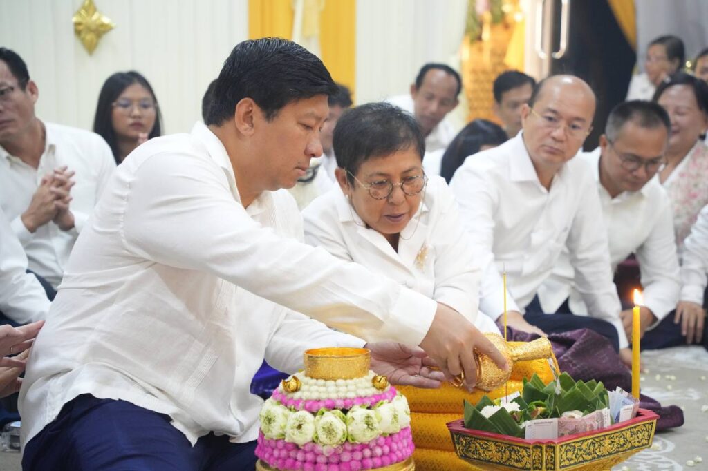 The Royal Government of Cambodia holds a ceremony to count the number of bowls and offer prayers to the souls of those who died at the Tuol Sleng Genocide Museum on the occasion of the Kan Ben and Pchum Ben festivals.