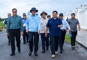 The National Committee for Coastal Management and Development of Cambodia, the local support team, the Preah Sihanouk provincial administration, and investment partners have initiated the development of a boat dock (U Touk) in Stung Hav district.