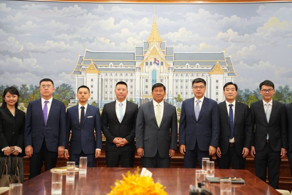 Discussed work with representatives of the Yellow River Delta Fund and presented investment opportunities in priority sectors in Cambodia