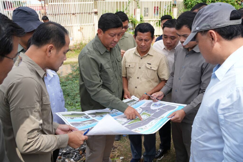 Inspect and study the location from Prek Kdam Bridge to the Royal Mountain Resort, which will become the city's breath of life, located north of Phnom Penh.