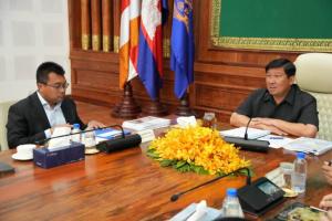 Meeting to discuss urban improvement and planning work at the Ministry of Land Management, Urban Planning and Construction