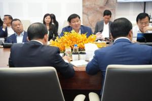 Meeting to discuss the location of tourist ports along the Mekong and Tonle Sap rivers