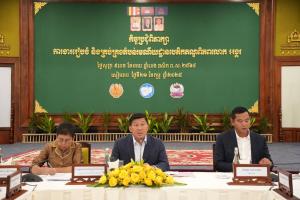 In the spirit of national unity, we must all come together to think carefully and responsibly about the future of the Angkor World Heritage Site.