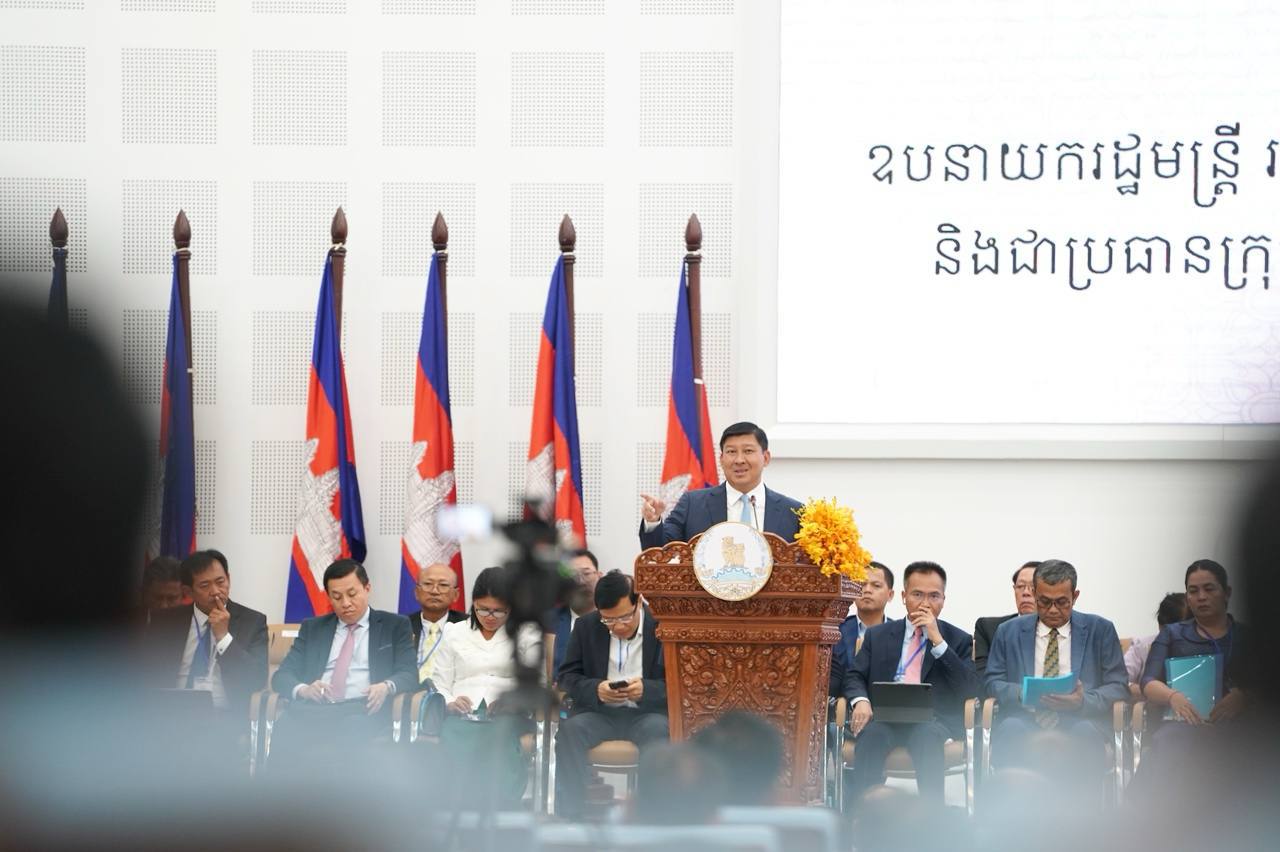 Committed to completing land registration and resolving remaining land disputes in Preah Sihanouk Province to create a conflict-free environment and eliminate extremism in society