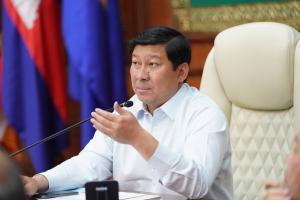 Meeting to resolve land cases in the geographical area of ​​Loek Dek district, Kandal province.