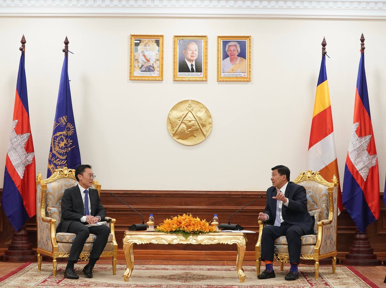 Australia is committed to continuing to strengthen and expand cooperation with Cambodia, especially in the fields of land management, urban planning and construction, and to mobilizing investors to Cambodia.